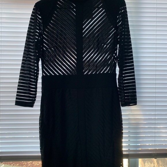 Black Dress - Picture 3 of 6